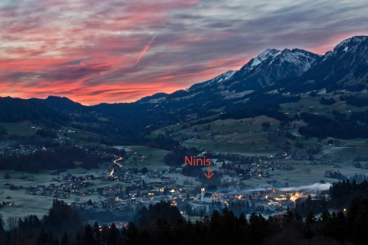 Ninis - Ferienhaus Im Bregenzerwald Egg Bagian luar foto